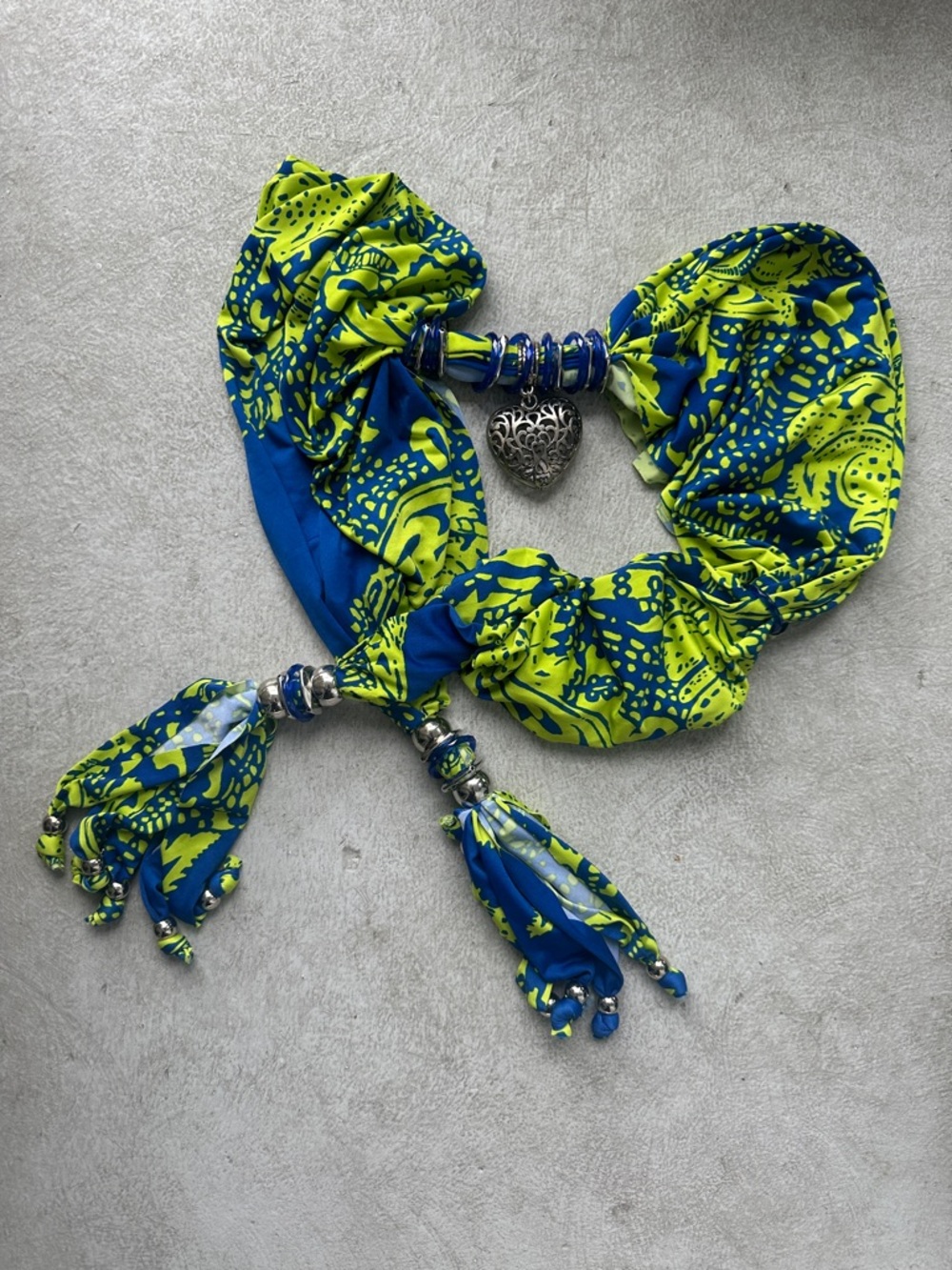 Peter Nygard Blue & Lime Green Printed Wrap with heart pendant